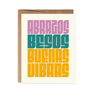 Abrazos, Besos, Buenas Vibras A2 Tarjeta de felicitación